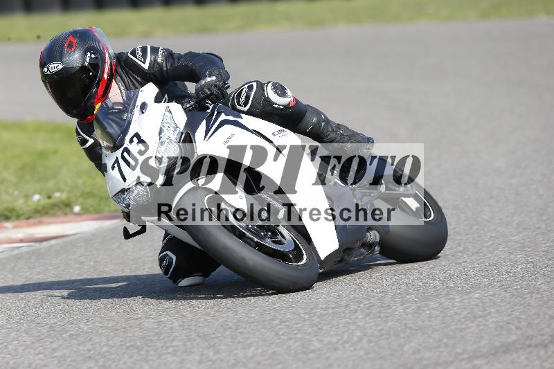 /45 10.08.2025 Plüss Moto Sport ADR/Einsteiger/703